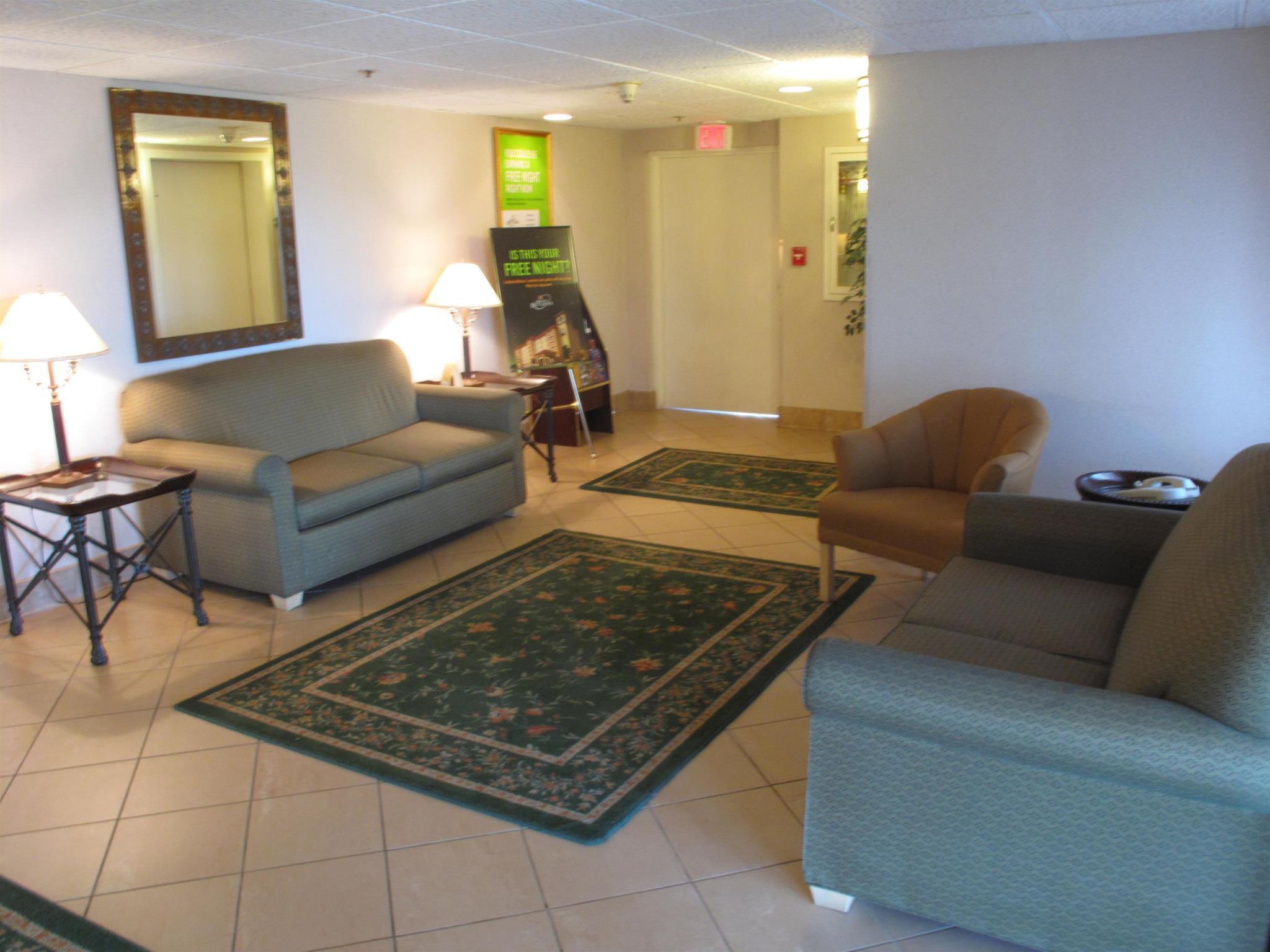 La Quinta Inn By Wyndham Binghamton - Johnson City Экстерьер фото