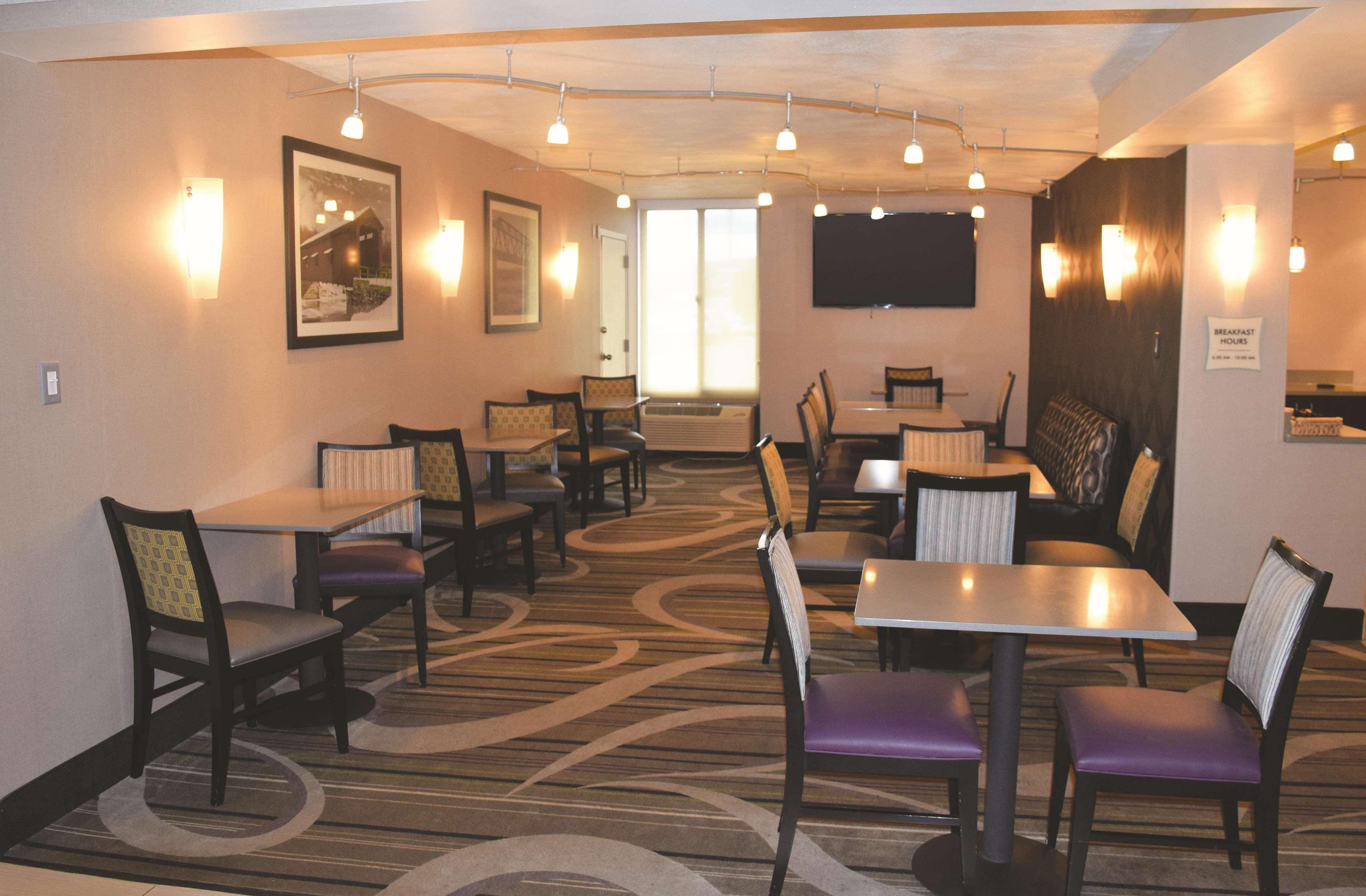 La Quinta Inn By Wyndham Binghamton - Johnson City Экстерьер фото
