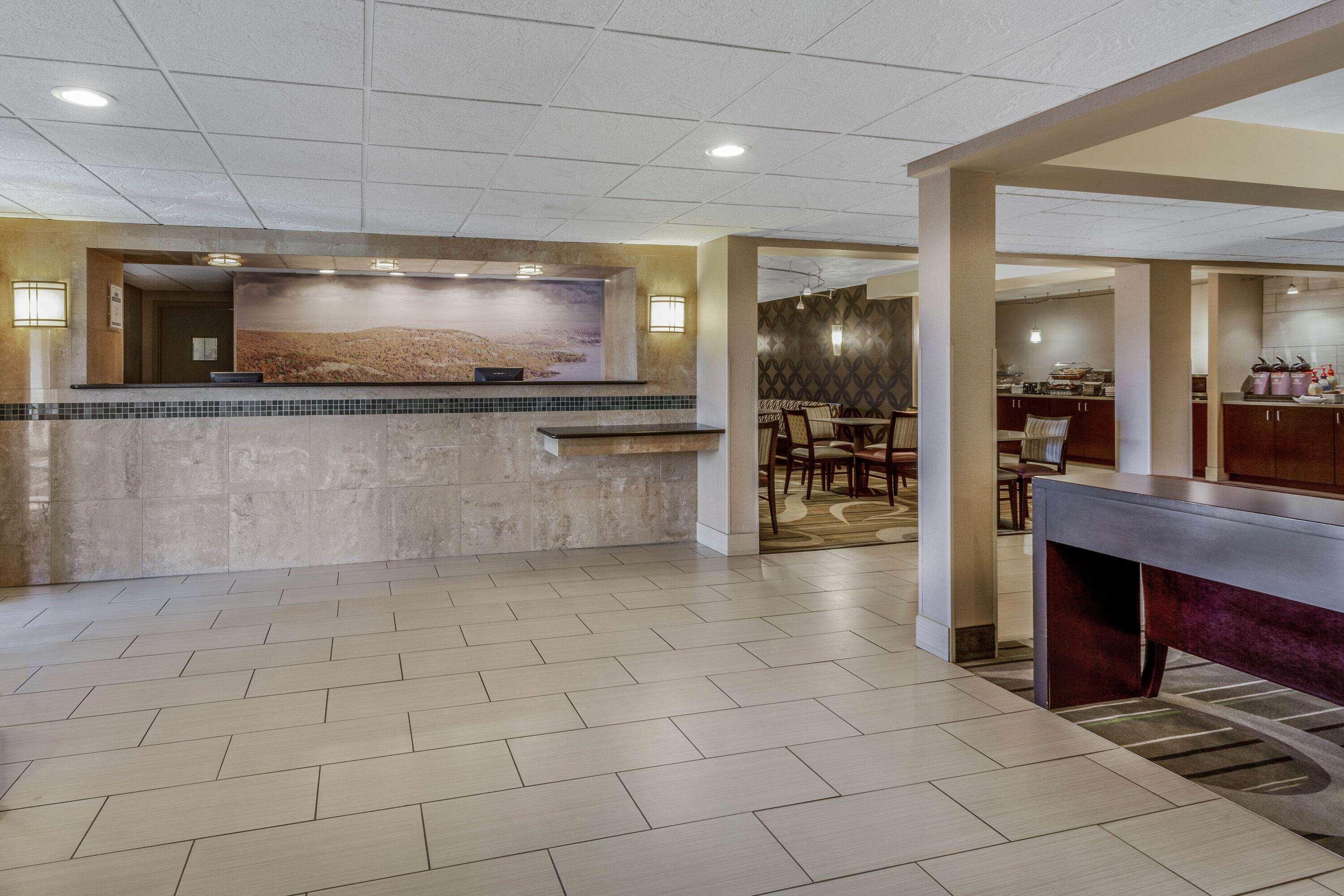 La Quinta Inn By Wyndham Binghamton - Johnson City Экстерьер фото